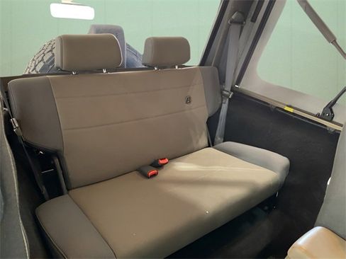 Used 2003 Jeep Wrangler Sport image 31