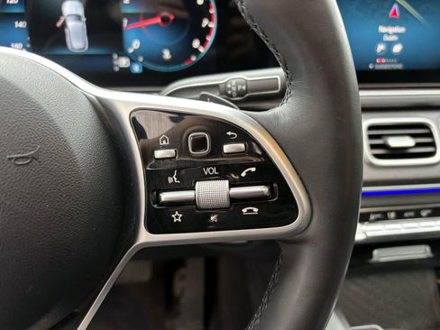 Used 2021 Mercedes-Benz GLE 350 4MATIC image 18