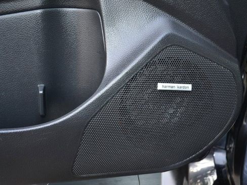 Used 2017 Subaru WRX STI AWD/4WD image 17