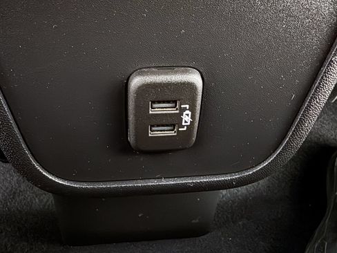Used 2020 Chevrolet Equinox LT AWD/4WD image 34