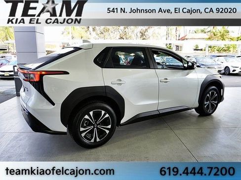 Used 2023 Subaru Solterra AWD image 8