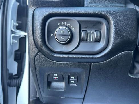 Used 2023 RAM 1500 Laramie image 13