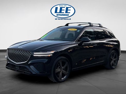 Used 2025 Genesis GV70 3.5T Sport w/ Sport Advanced Package image 8