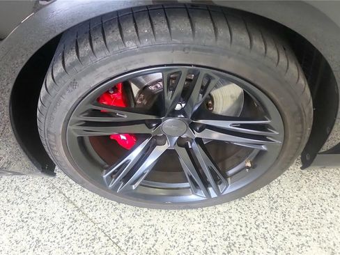 Used 2018 Chevrolet Camaro ZL1 RWD image 29