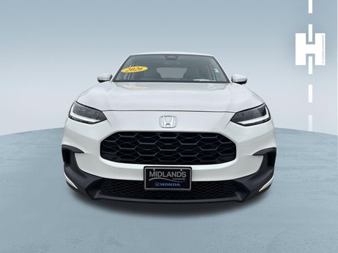 Used 2026 Honda HR-V LX image 2