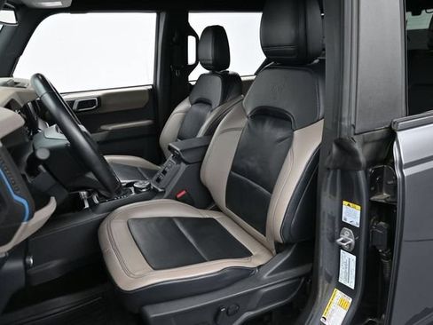 Certified 2023 Ford Bronco Wildtrak AWD/4WD image 12