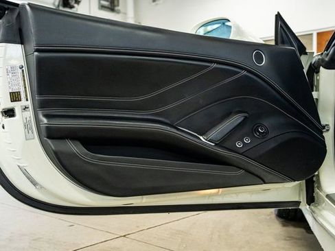 Used 2016 Ferrari California T RWD image 71