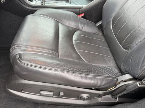 Used 2017 Chevrolet Traverse Premier image 15