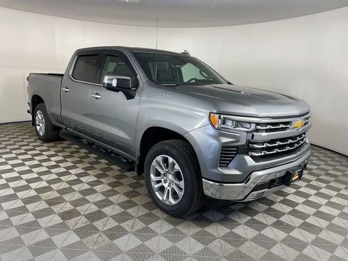 New 2026 Chevrolet Silverado 1500 LTZ w/ LTZ Premium Package AWD/4WD image 22
