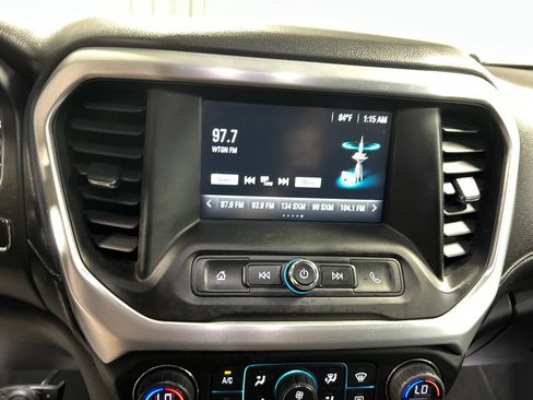 Used 2017 GMC Acadia SLE FWD image 15