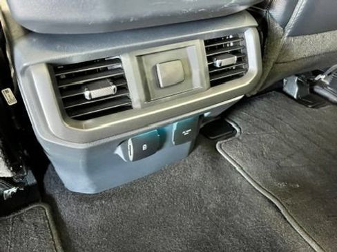 Used 2025 Ford F150 Lariat w/ Equipment Group 501A Mid AWD/4WD image 22