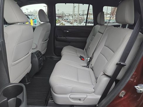 Used 2021 Honda Passport Touring image 15