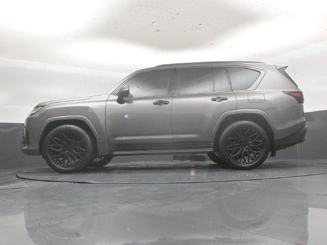 Used 2026 Lexus LX 600 4WD w/ Appearance Package image 56