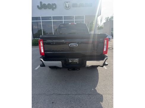 Used 2024 Ford F250 XL AWD/4WD image 4