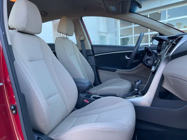 Used 2016 Hyundai Elantra GT FWD image 19