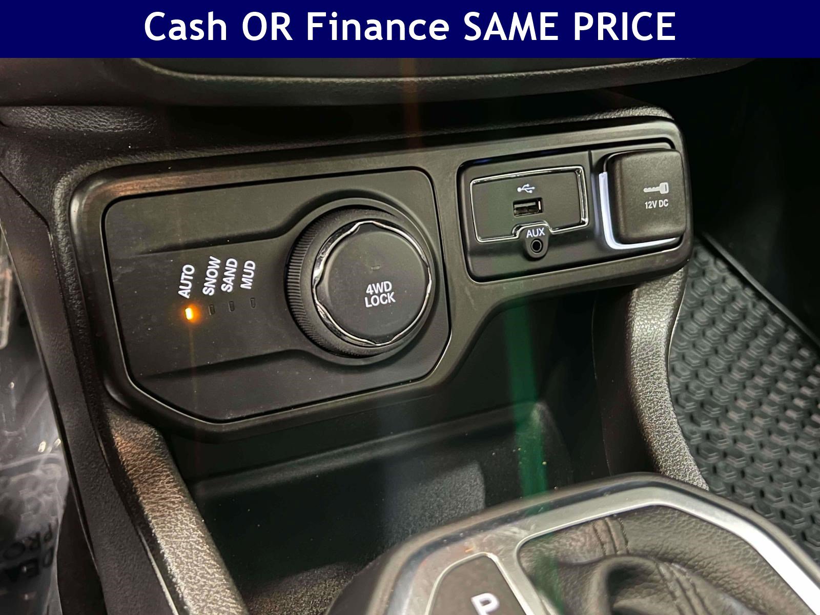 Certified 2023 Jeep Renegade Altitude AWD/4WD image 21