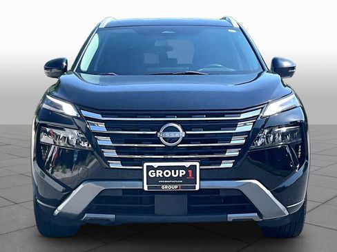 Used 2024 Nissan Rogue SL AWD/4WD image 4