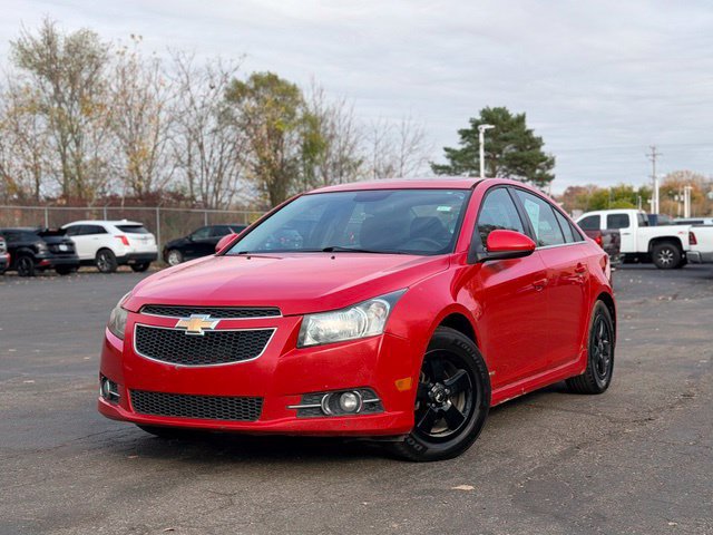 Used 2012 Chevrolet Cruze LT w/ All-Star Edition FWD image 2