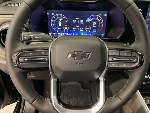 New 2026 Chevrolet Colorado ZR2 w/ Technology Package image 13