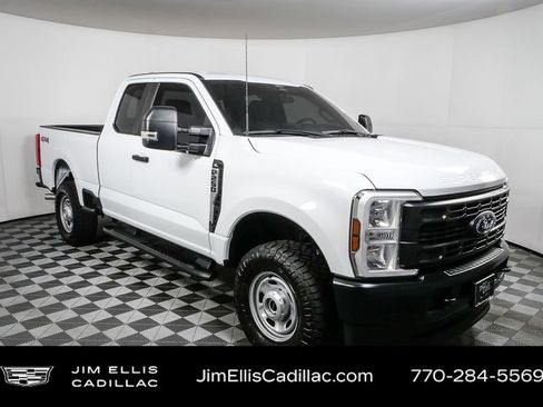 Used 2024 Ford F250 XL image 23