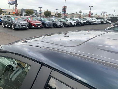 Used 2018 Toyota RAV4 XLE w/ Carpet Mat Package FWD image 12