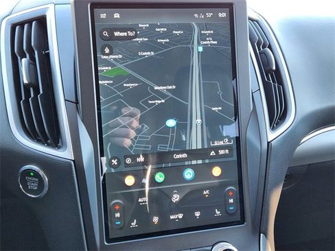 Used 2021 Ford Edge SEL w/ Convenience Package image 17