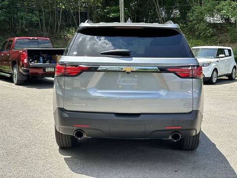 Used 2023 Chevrolet Traverse LT AWD/4WD image 4