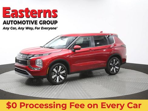 Used 2025 Mitsubishi Outlander SE FWD image 56