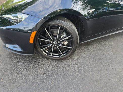 Used 2025 MAZDA MX-5 Miata RF Grand Touring RWD image 2