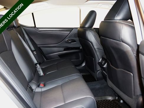Used 2022 Lexus ES 350 w/ ES 350 Ultra Luxury Package FWD image 64