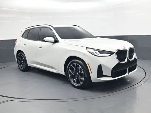Used 2026 BMW X3 xDrive30 w/ M Sport Package image 2