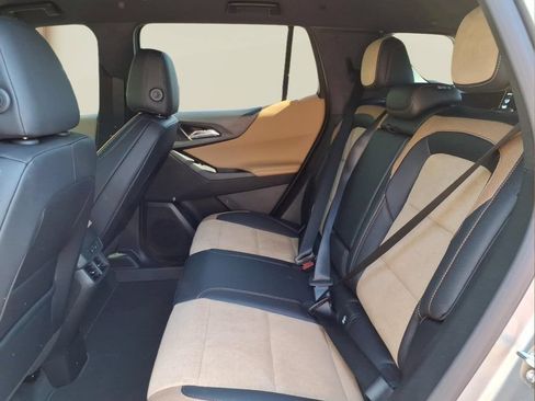 New 2026 Chevrolet Equinox ACTIV AWD/4WD image 22