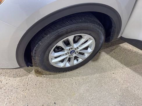 Used 2020 Ford Escape SE AWD/4WD image 29
