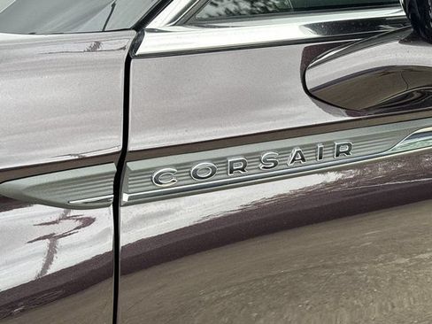Used 2023 Lincoln Corsair FWD image 13