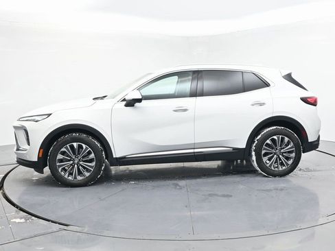 Used 2025 Buick Envision Preferred image 2
