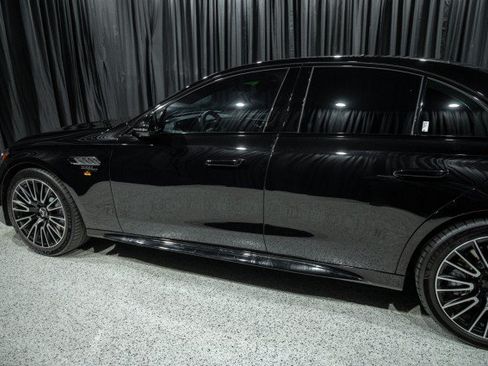 Certified 2026 Mercedes-Benz E 53 AMG e 4MATIC Sedan image 5