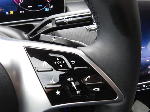 Used 2025 Mercedes-Benz C 300 4MATIC Sedan image 12