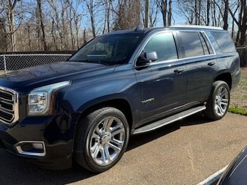 Used 2018 GMC Yukon SLT image 1