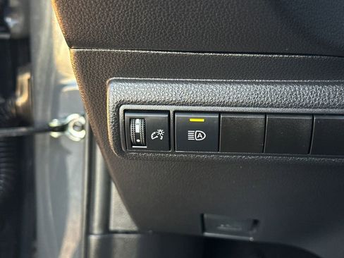 Certified 2025 Toyota Corolla LE image 18