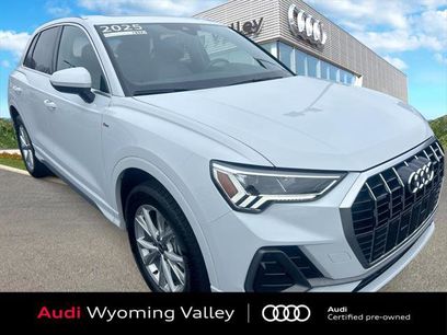 Certified 2025 Audi Q3 2.0T Premium w/ Convenience Package