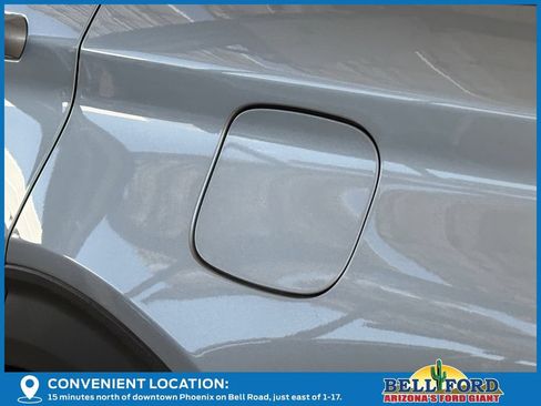 Used 2023 Ford Explorer XLT w/ Equipment Group 202A AWD/4WD image 15