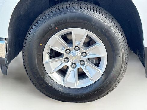 Used 2019 Chevrolet Silverado 1500 LT w/ All-Star Edition image 32