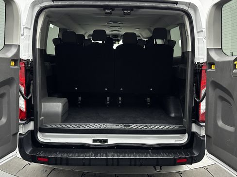 Used 2023 Ford Transit 350 XLT image 25