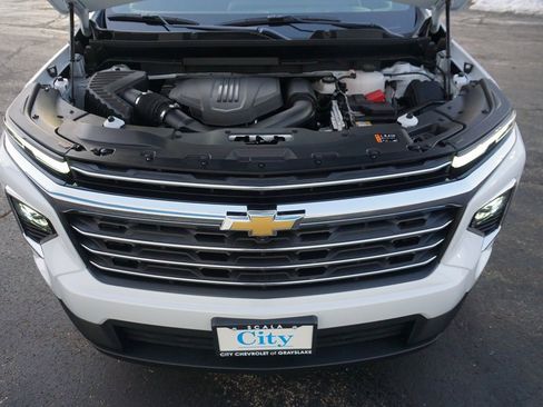 New 2026 Chevrolet Traverse LT w/ Sun and Wheel Package image 31