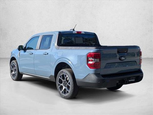 New 2025 Ford Maverick Lariat image 2
