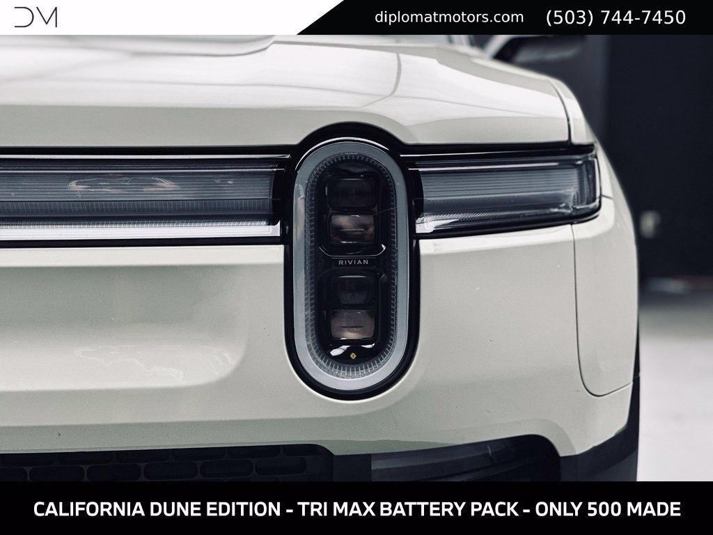 Used 2025 Rivian R1S Adventure Tri AWD/4WD image 12