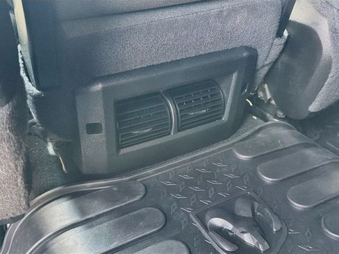Used 2021 RAM 1500 Warlock AWD/4WD image 27