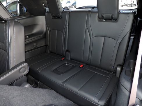 Used 2025 INFINITI QX60 Autograph w/ Cargo Package AWD/4WD image 16