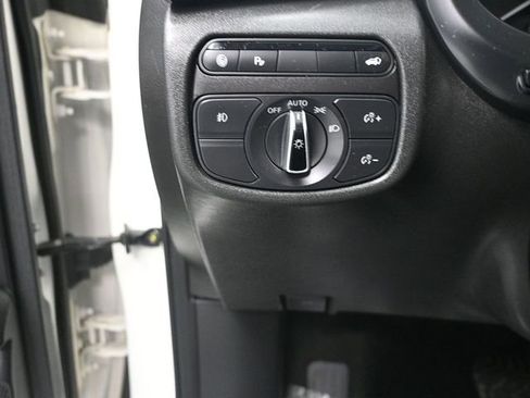 Used 2019 INFINITI QX50 Essential w/ Premium Heat Package image 21