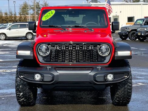 Certified 2024 Jeep Wrangler Willys image 3